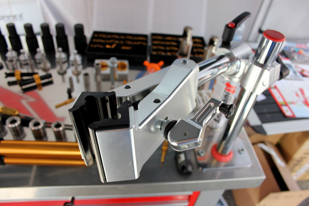 KIT ATTREZZATURA COMPLETO MTB - immagine 3