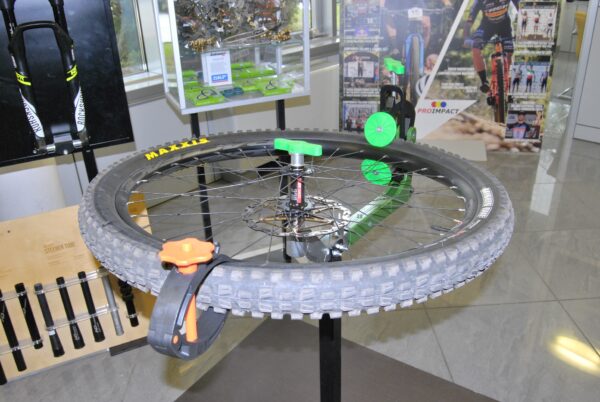 "SMONTAGOMME MTB ""OFFROAD srl""" - immagine 2